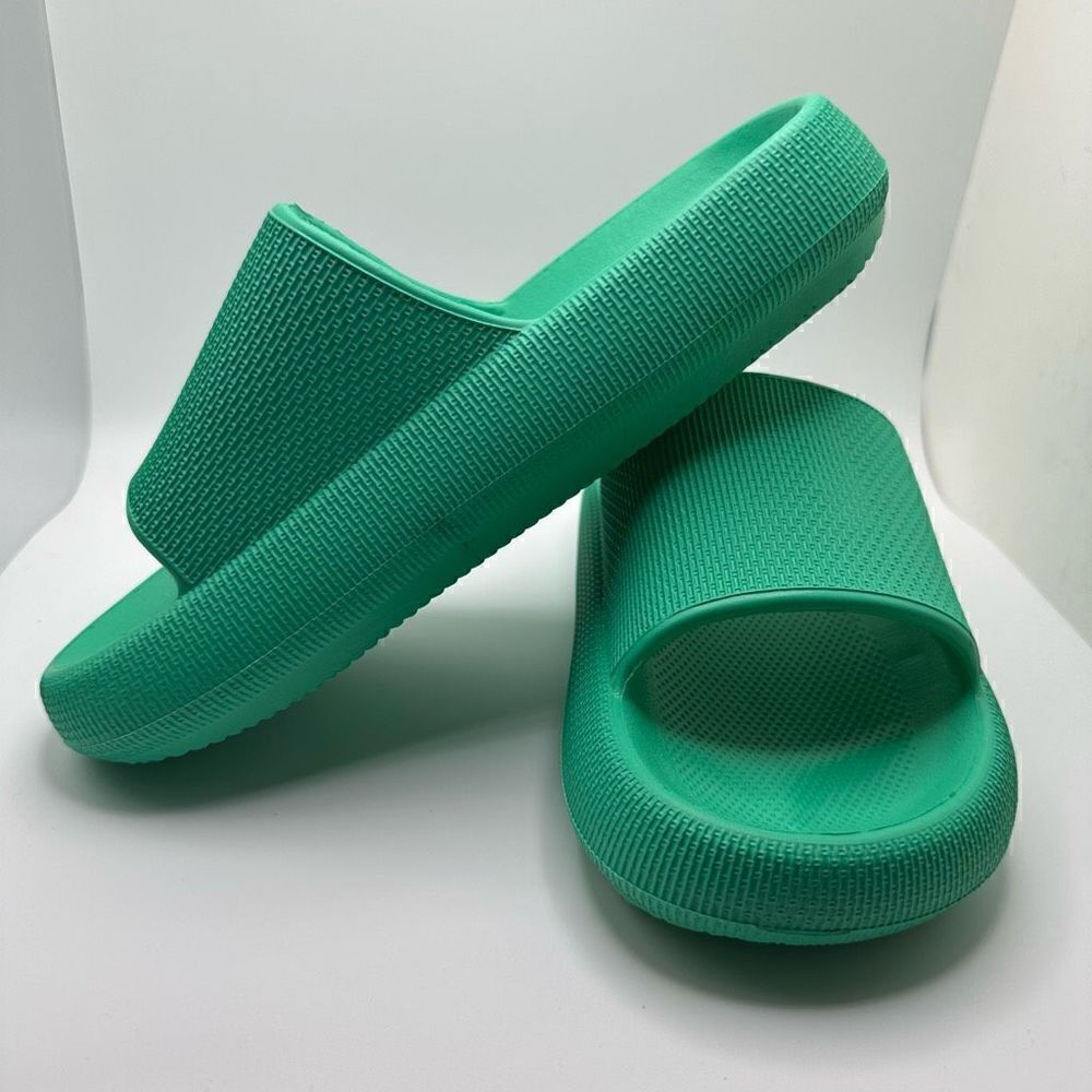 CUSHIONAIRE Women's Cloud Recovery Slide Sandals with +Comfort 7 MINT - Picture 7 of 7